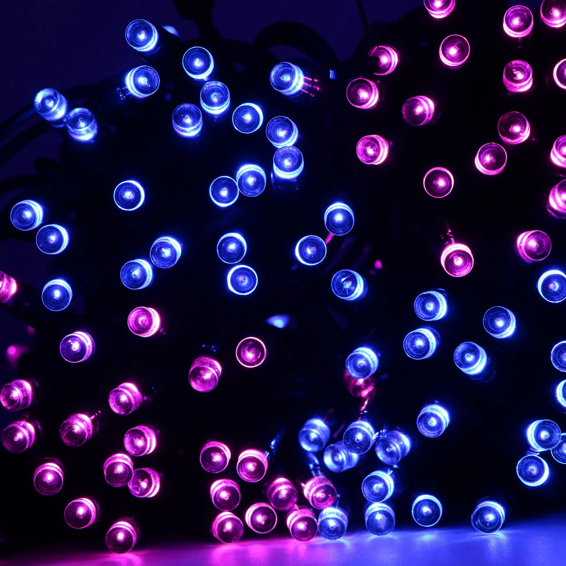 Fitas de Luzes de Natal LED à Prova d'Água RGB de Alta Qualidade CE RoHS IP65 com Controle Remoto para Decorações de Festas e Feriados