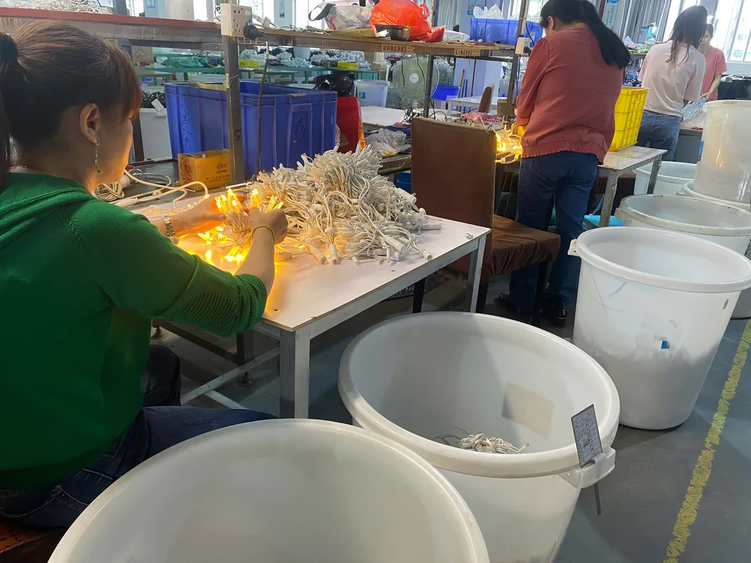Luz de Fada em Cordão de LEDs para Festas