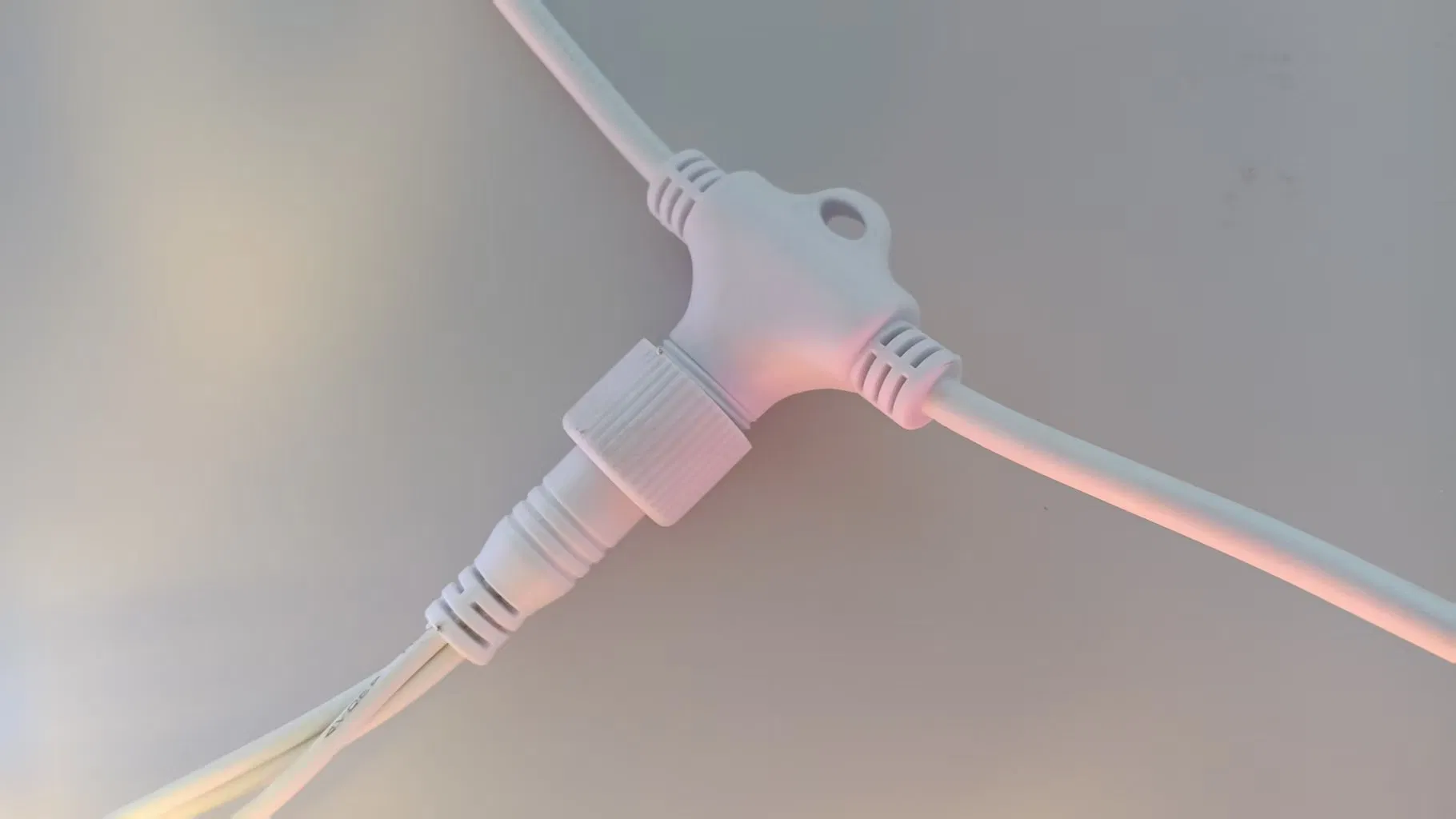 Iluminação de Cordão de Luzes LED Comerciais IP67 à Prova d'Água, Conectável, Cabo de Borracha com Fio de Cobre Puro, Personalizável, Luzes de Festival ao Ar Livre de Cor Única RGB