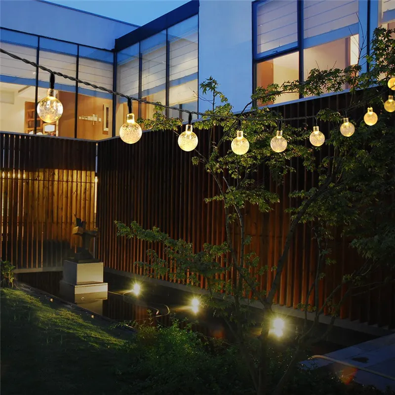 Fitas de Luzes LED Solares à Prova d'Água para Festa de Jardim ao Ar Livre Decoração de Natal com 3 Modos