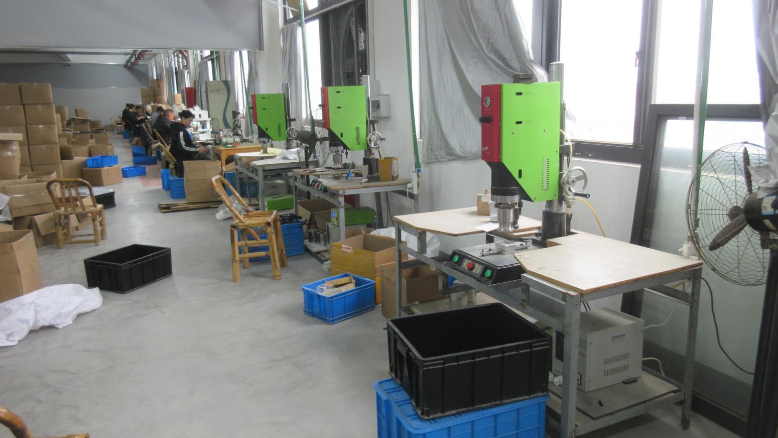 Máquina de Solda Ultrassônica para Fechamento Hermético