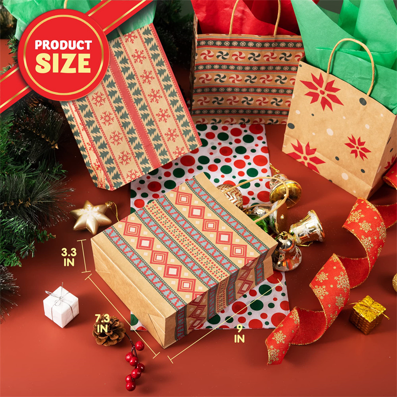 Bolsas de presente de papel de Natal feitas à mão coloridas com ornamentos de Papai Noel para decoração de varanda