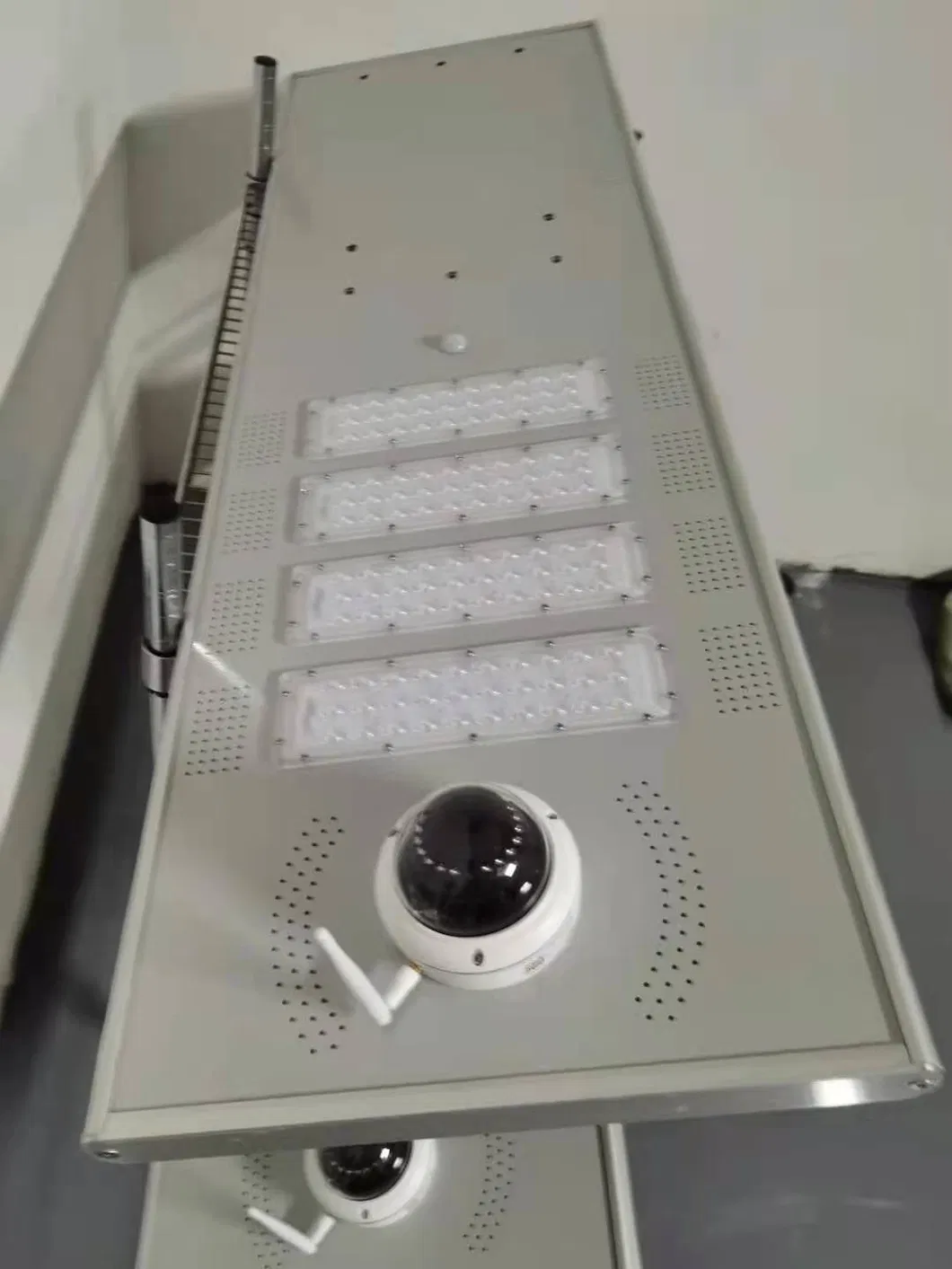Luz de Rua Solar com Câmera LED de Segurança com Sensor de Movimento LED ao Ar Livre 100W 90W