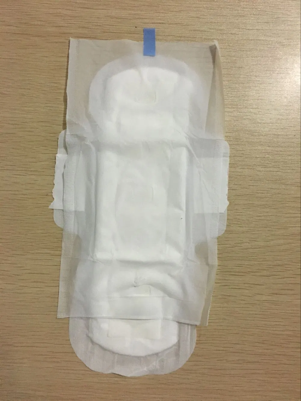 100% Toalla Sanitaria de Algodón Orgánico para la Menstruación Higiene Femenina para Mujeres Japón Suave Blanca OEM
