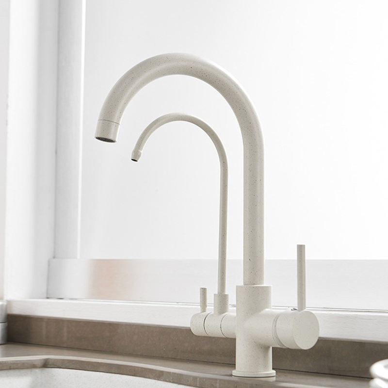 Grifo de lavabo de baño de doble manija de latón macizo en negro mate grifo del Reino Unido