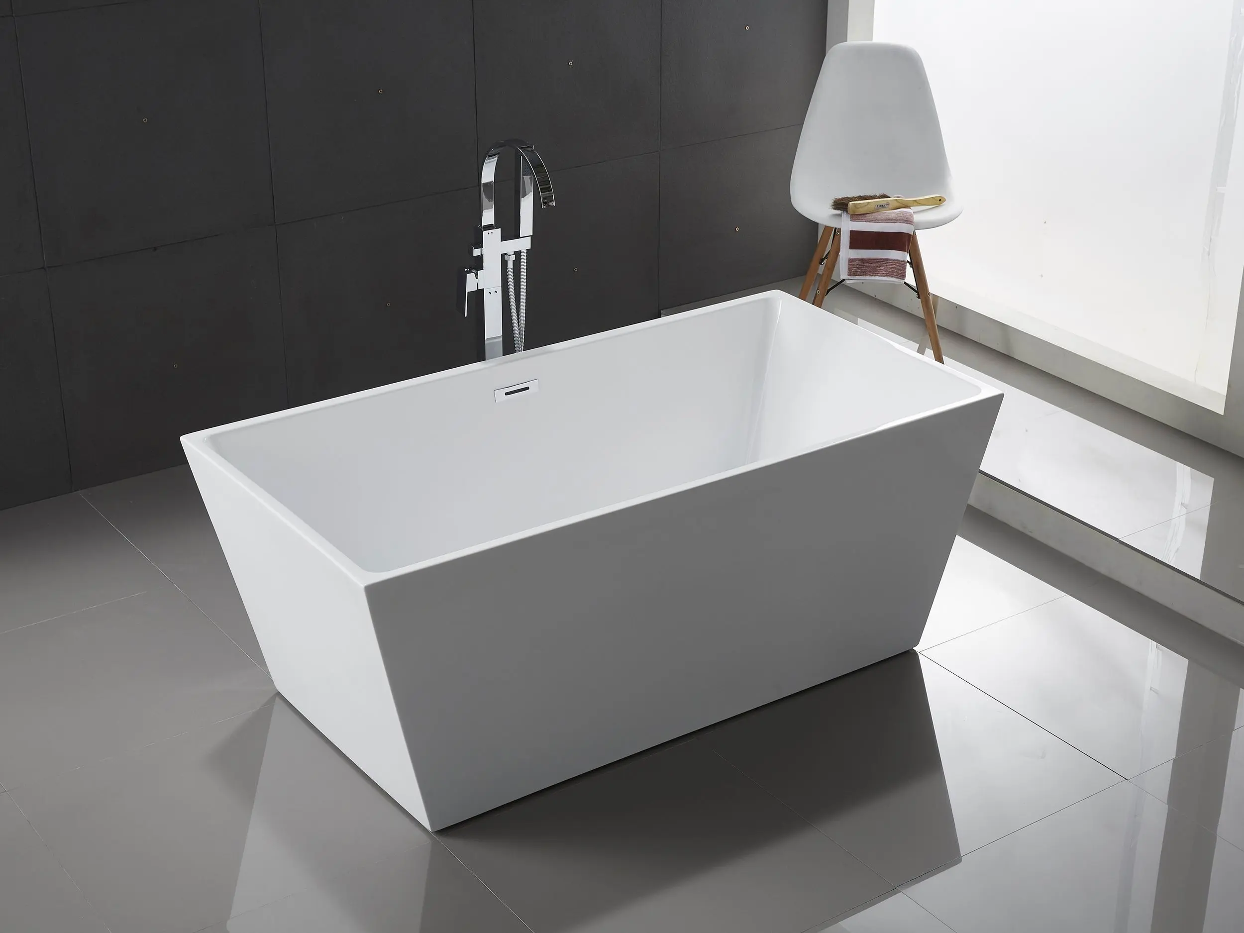 Royal CUPC Acrylic Freestanding Soaking Bathtub