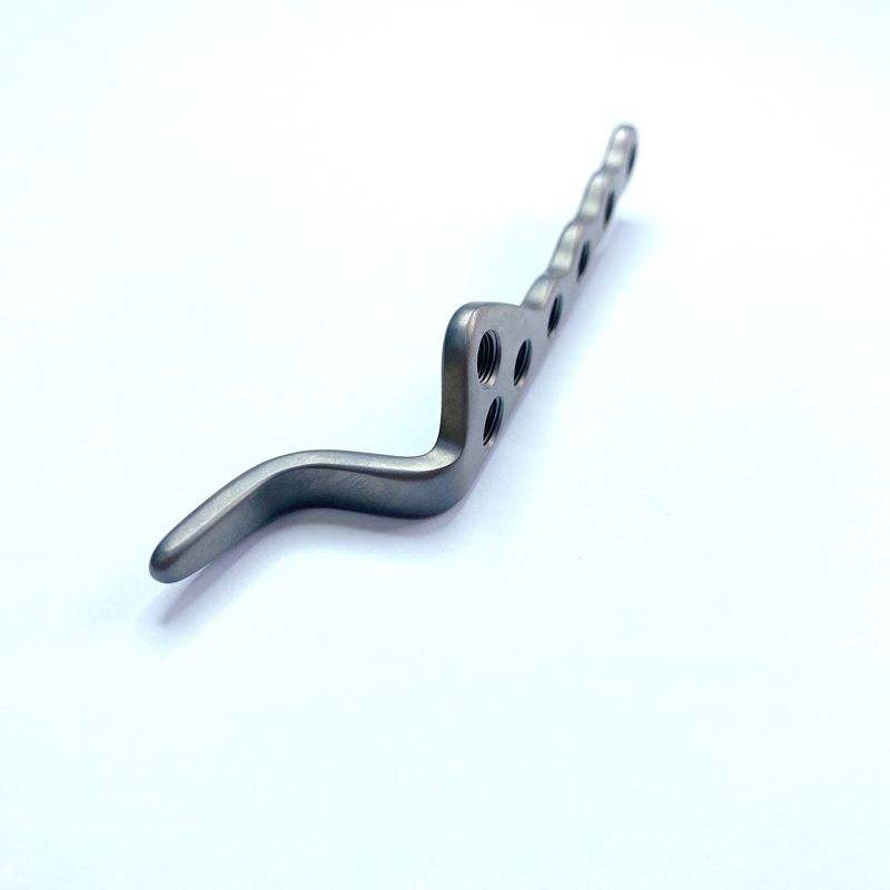 OrthopedicBest Price 3.5mm Titanium Clavicle Plate Surgical Implants