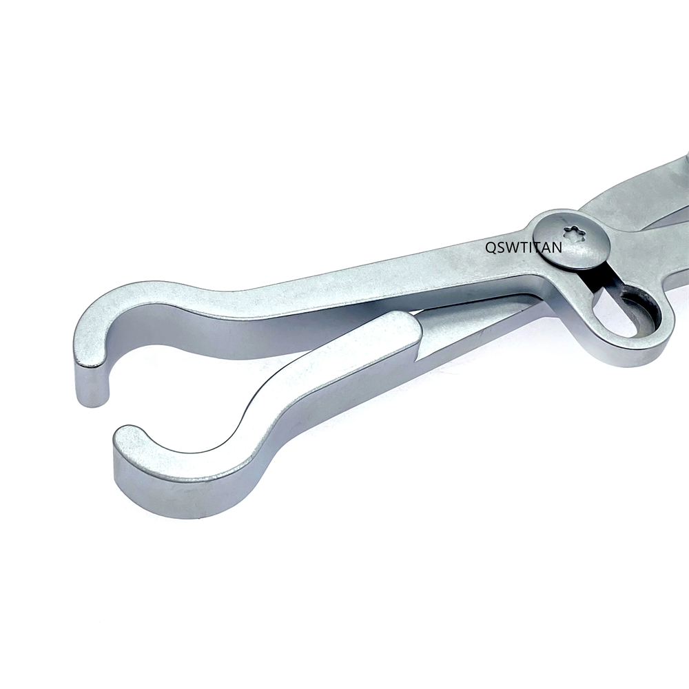 Compression Forceps detail 4