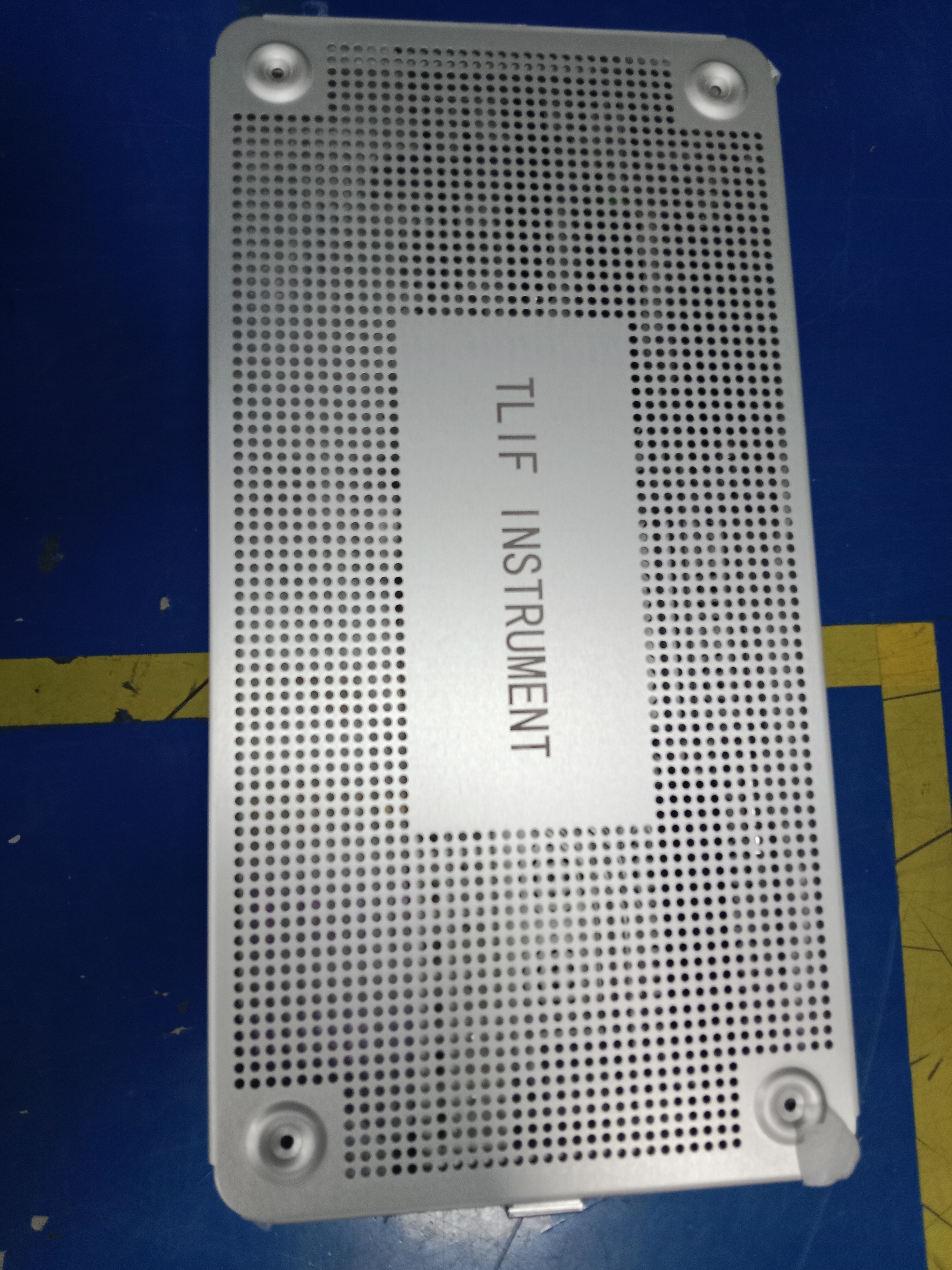 Custom-Made Surgical Medical Orthopedic Titanium Instrument Set Spinal Peek Cervical Implant TLIF Cage Bullet PLIF Electric