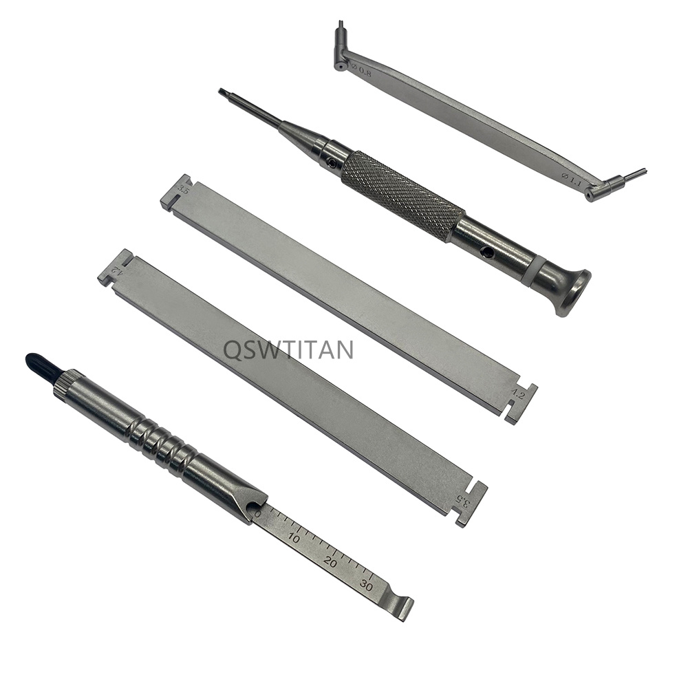 ALPS Mini Titanium Locking Plate System 6