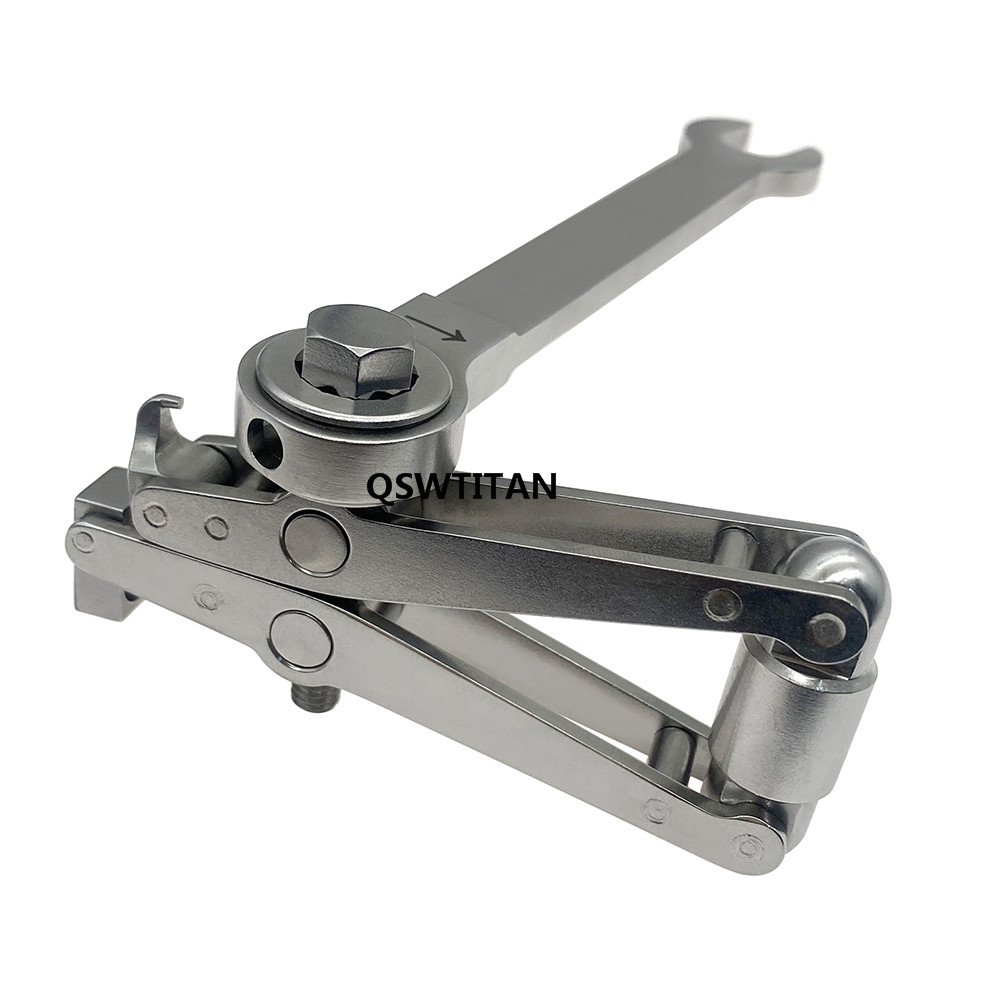 Orthopedic Instrument Medical Stainless Steel Tension Device Retractor Compression Reduction Device with Wrench Tensioner