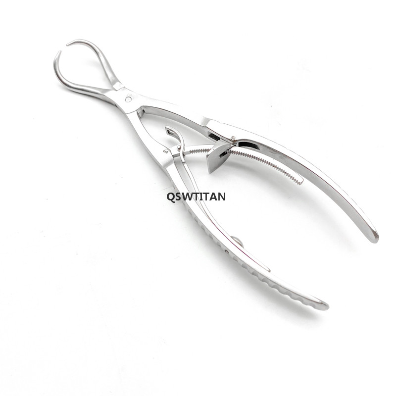 Orthopedic Reduction Forceps With Serrated Jaws Self-locking Fixed Pliers AO Plate Holding Forceps Orthopedic Instrument