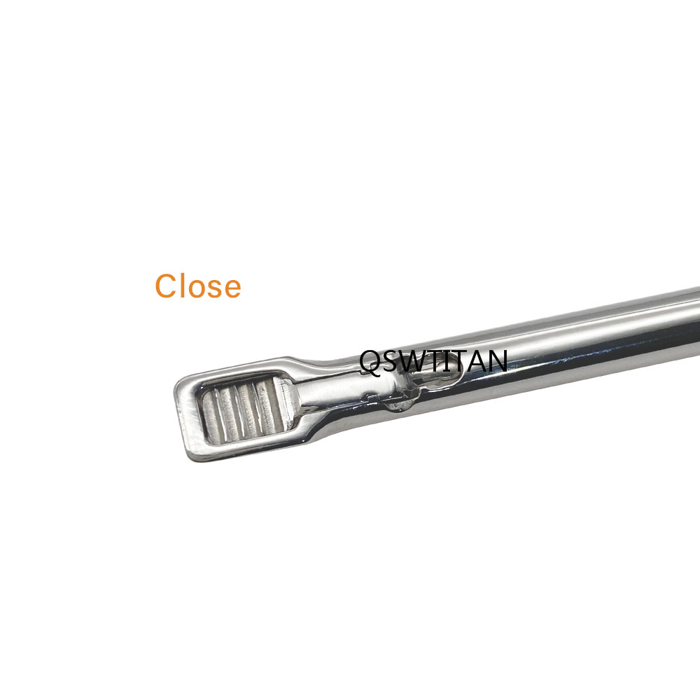 Tendon Forceps Detail 3