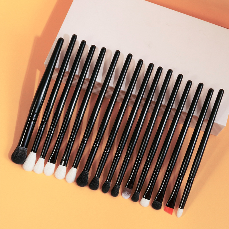 Luxury 24pcs Natural Premium Goat Hair Fan Brush Makeup Brushes Set Black Series High End Essential Wood Handle