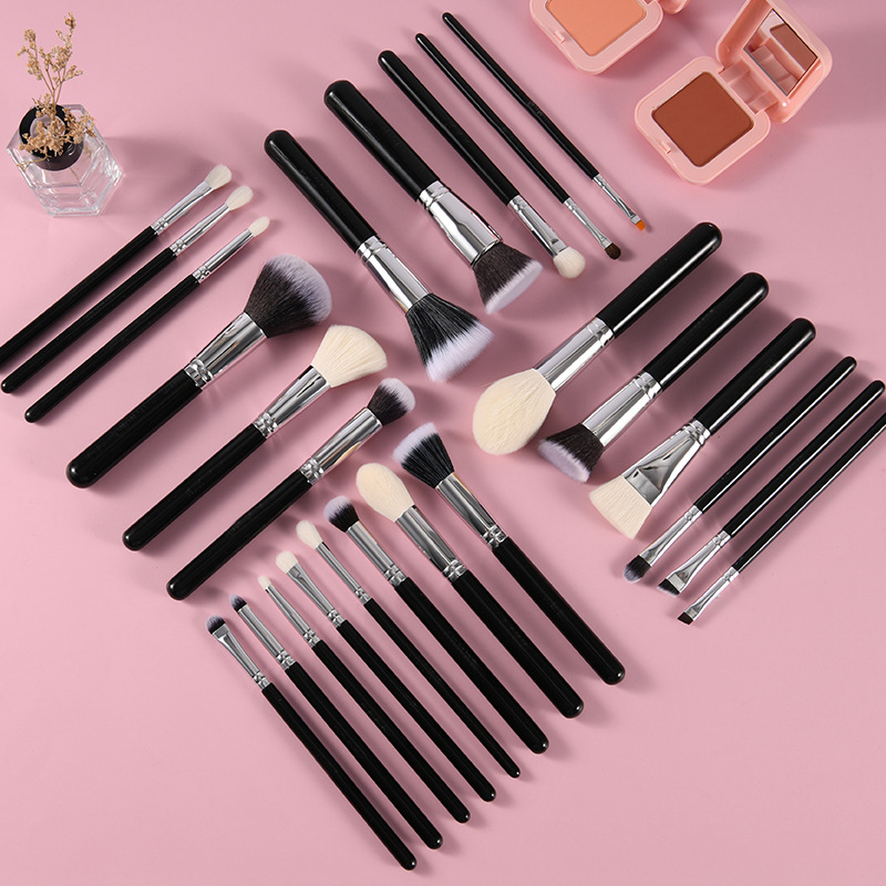 Makeup Brush Detail 1