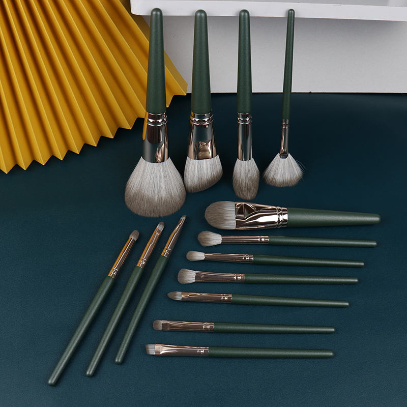 LEISHANG Latest 14pcs/set Green Makeup Brushes Whole Set Powder Angled Blusher Sculpting Eyeshadow Make Up Brush