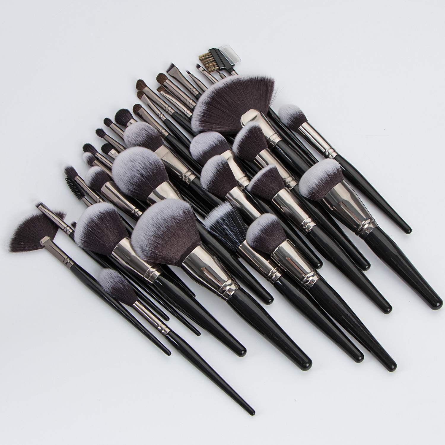 Professional Face Brush Large Powder Foundation Eyeshadow Synthetic Hair Wood Handle 1 Piece Black Makeup Brush Set