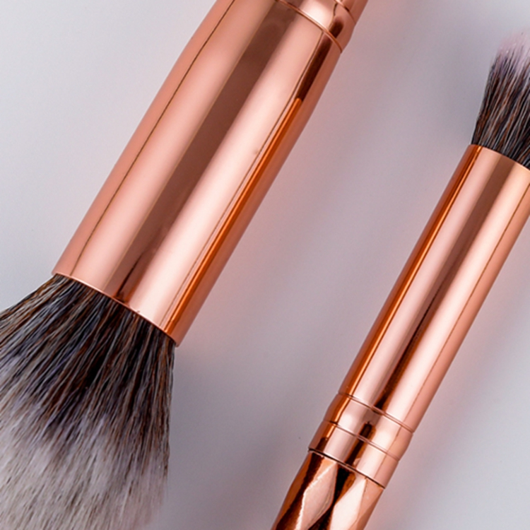 Luxury 8PCS Gold Makeup Brushes Brochas De Maquillaje Natural Synthetic Hair Powder Face Private Label Brush Set