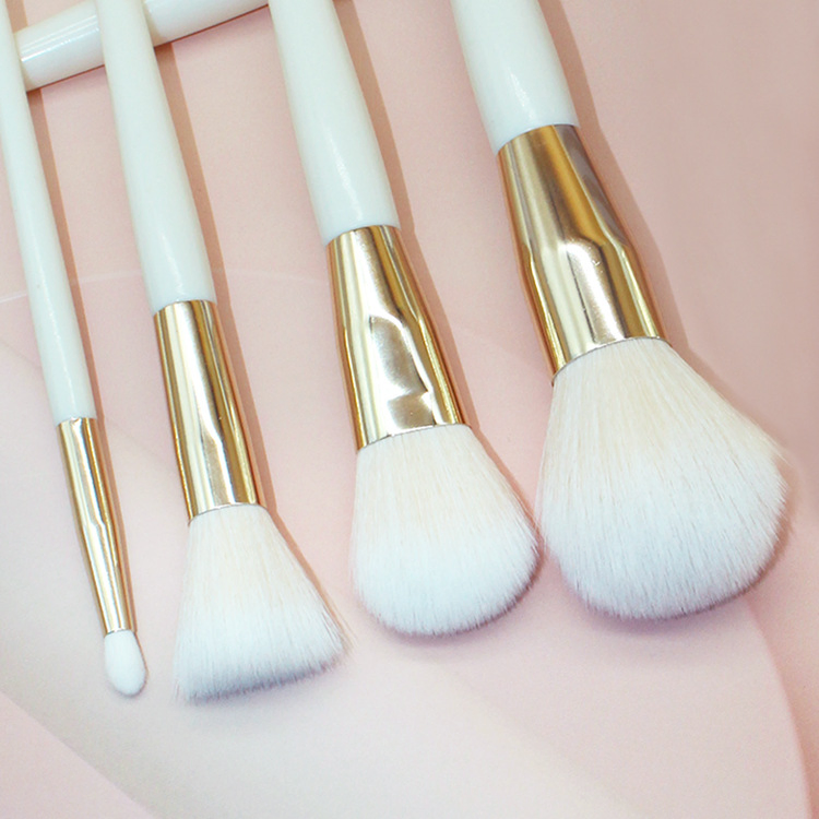 Beautichen 12PCS White with Gold Ferrule Travel-Ready Brush Set - Plush Beginner-Friendly Loose Powder Brushes Full Kit