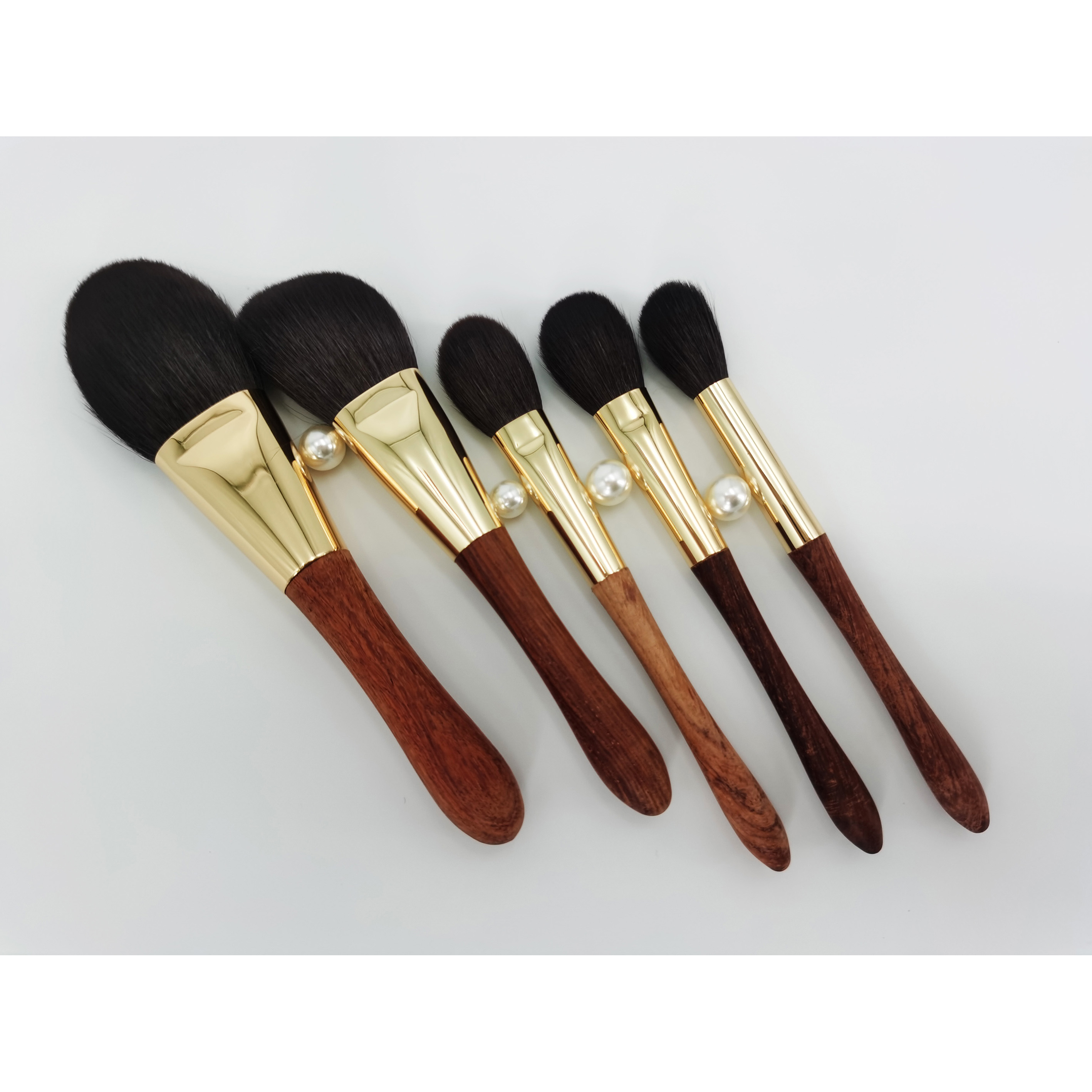 14Pcs Sandalwood Synthetic Hair Makeup Brush Set Wooden Handle Face Concealer Brushes Eco-Friendly Top Grade ISO9001 Certified