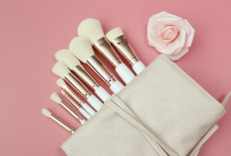 contouring wholesale customized tool 12pcs high quality professional 24 piece white gold makeup brushes with wood handle