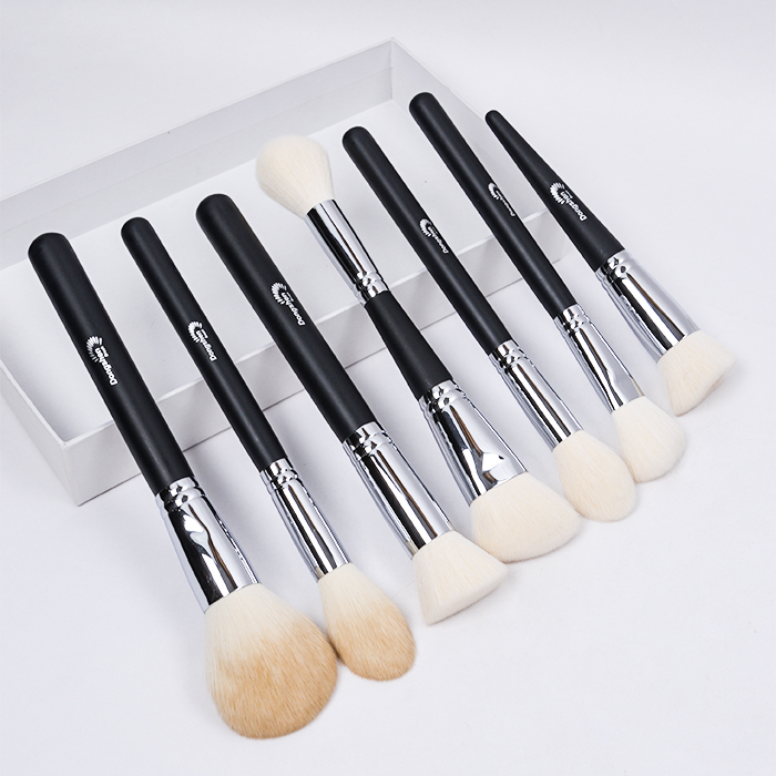 Dongshen 15pcs Makeup Brushes Custom logo Top Quality Synthetic Hair Private Label Wooden Vegan Personalised Makeup Brush Set