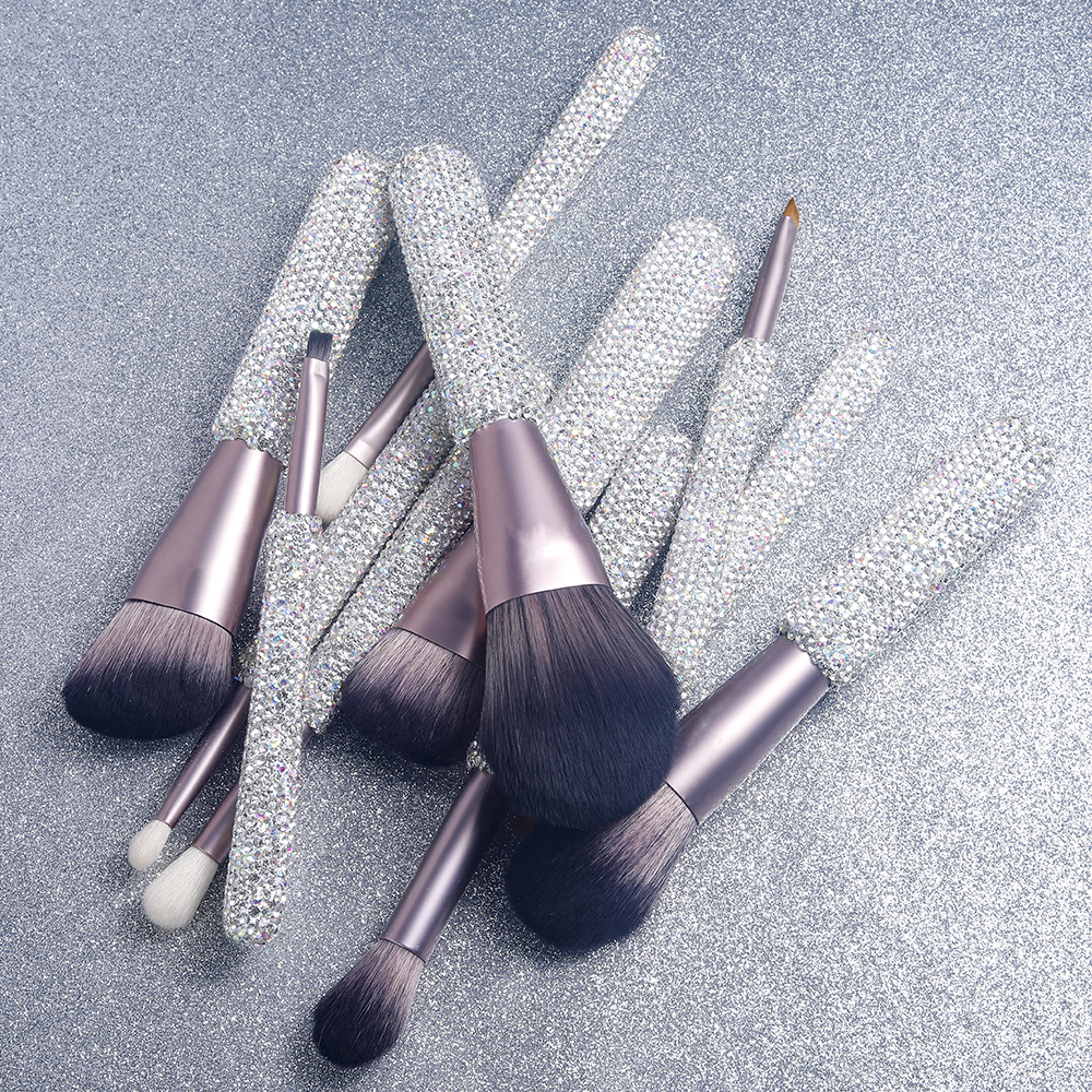 Gracedo 11pcs Custom Logo Diamond Bling Natural Hair Face Makeup Brush Set Pink Red Gift Glitter Luxury Cute