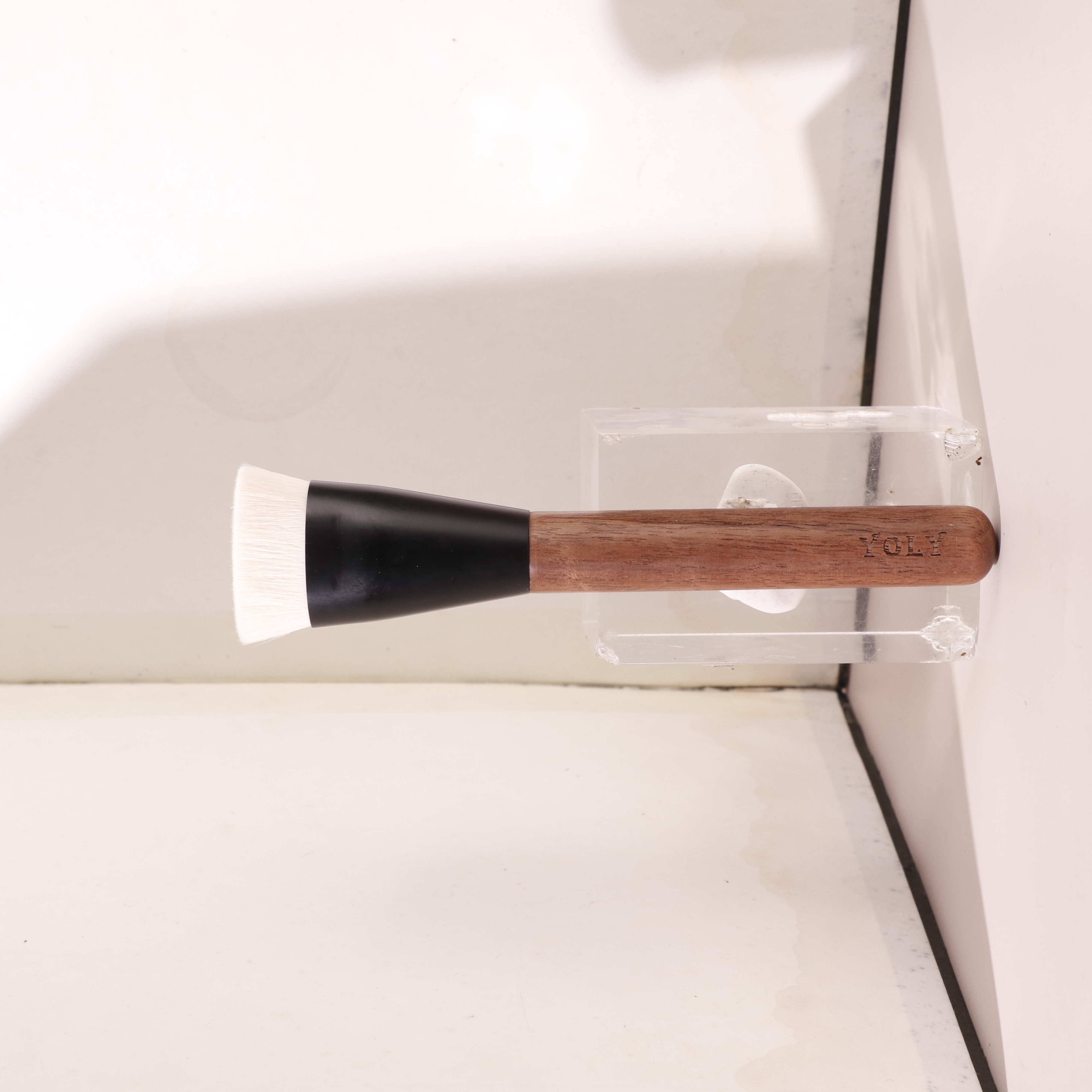 Yoly Daily Waterproof Makeup Brush Set-Vegan Synthetic Hair Walnut Handle Smudge/Flat/Fan Styles Custom Logo Option