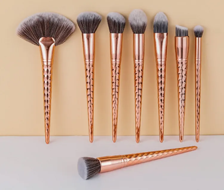 Luxury 8PCS Gold Makeup Brushes Brochas De Maquillaje Natural Synthetic Hair Powder Face Private Label Brush Set 1