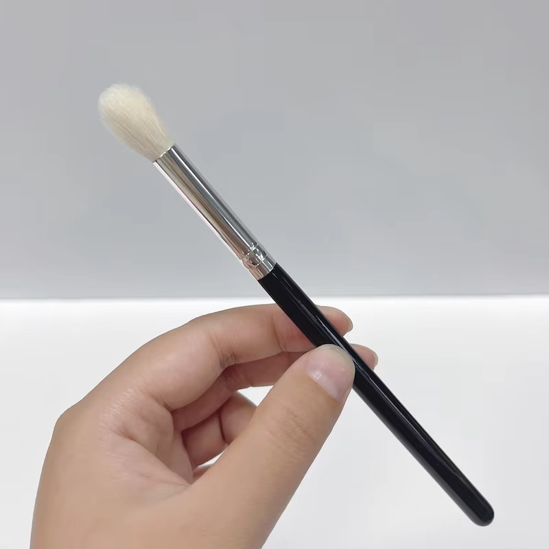 Makeup Brush Detail 9
