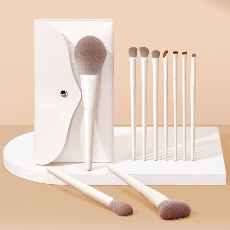 Professional Soft Goat Hair Elegant Resin Handles High Quality 10-Piece Face Makeup Brush Set with Smooth Blending