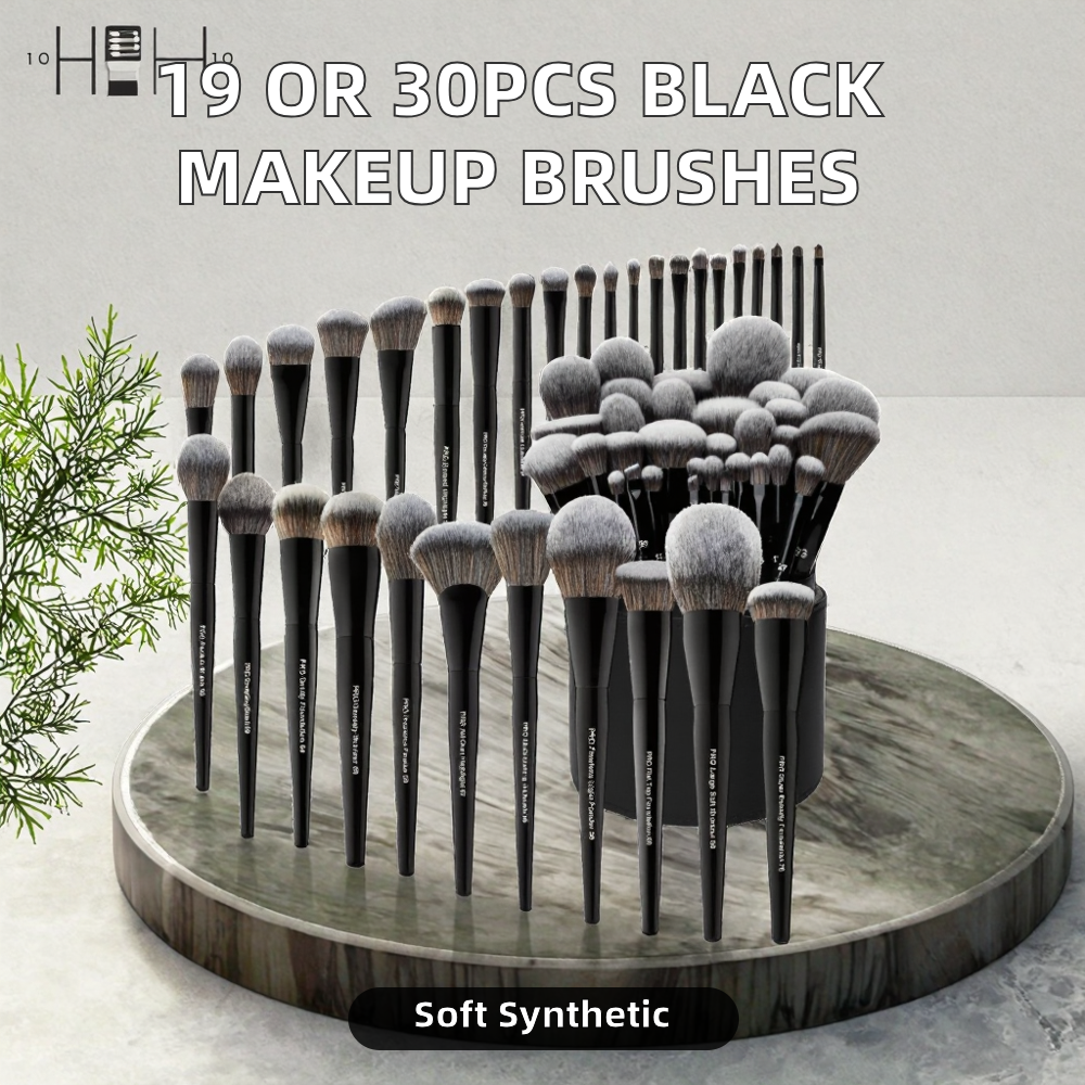 19/32pcs Black Synthetic Hair Wood Handle Luxury Makeup Brushes Set Blending Flat Brush Concealer Face Foundation Eye Shadow