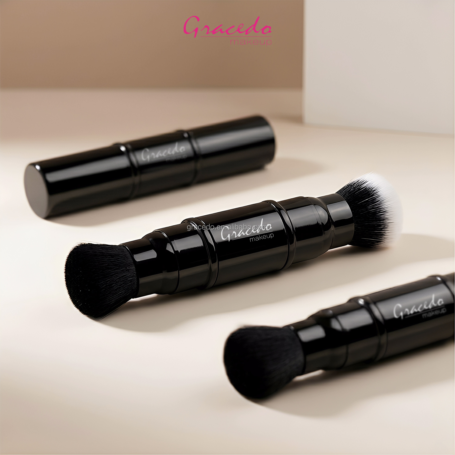 Custom Double Head Retractable Synthetic Hair Face Makeup Brush Black White Dual Ended Foundation Powder Brush Factory Wholesale
