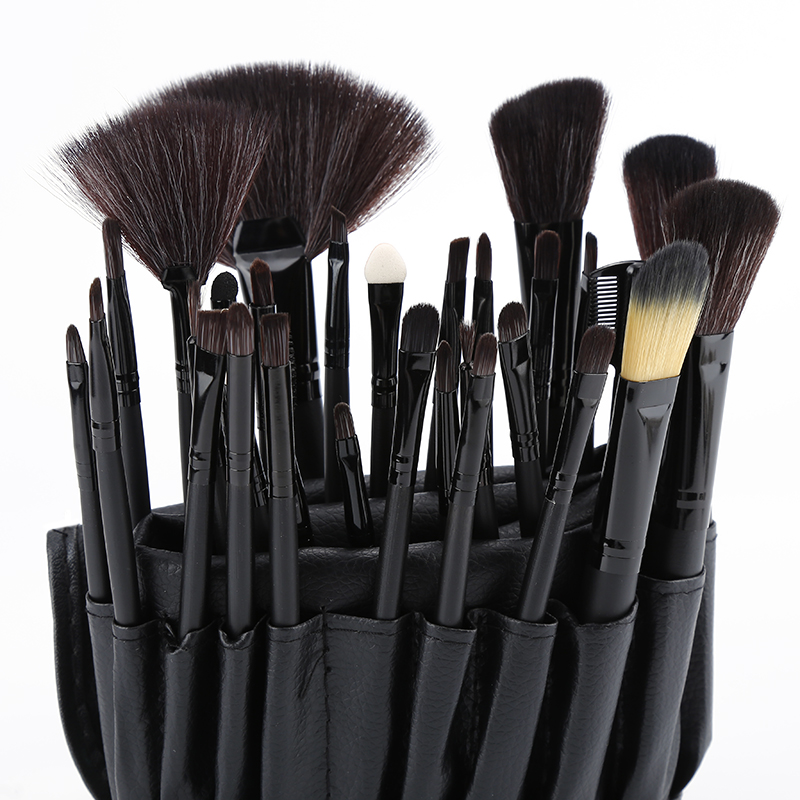 32 PCS Black Makeup Brush Set Professional Face Cosmetic Foundation Powder Blush Eyeshadow Blending Make up Brush Tools Lady