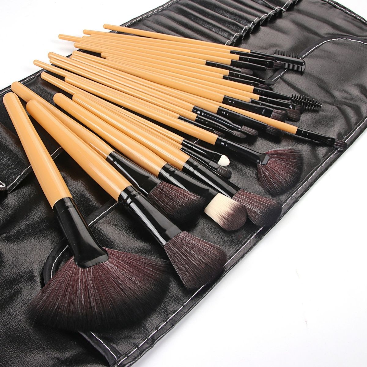 Hot Sale Professional Multifunctional 24pcs/pack Premium Synthetic Face &amp; Shaving Brush Foundation Makeup Brush Set