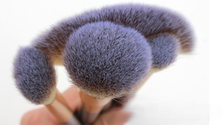18Pcs Professional Wood Handle Synthetic Fibre Large Fan Brush Foundation Face Blending Brush Set Private Label