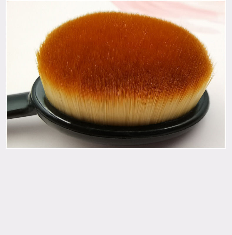 Makeup Brush Detail 7