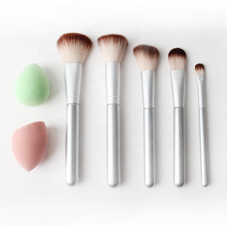 MEJ Best Selling 5pcs of Foundation Concealer Portable Facial Beauty Tools Makeup Brush Set