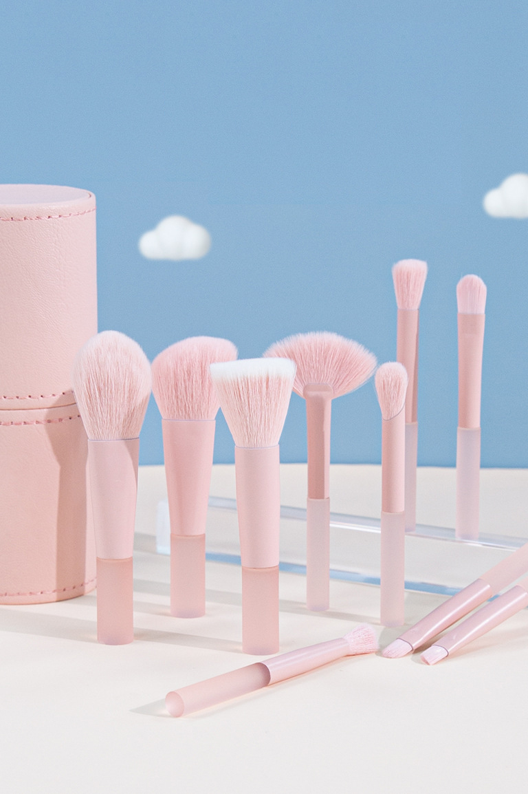 Foundation Makeup Brush View 1
