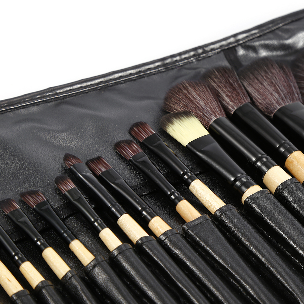 32 PCS Black Makeup Brush Set Professional Face Cosmetic Foundation Powder Blush Eyeshadow Blending Make up Brush Tools Lady