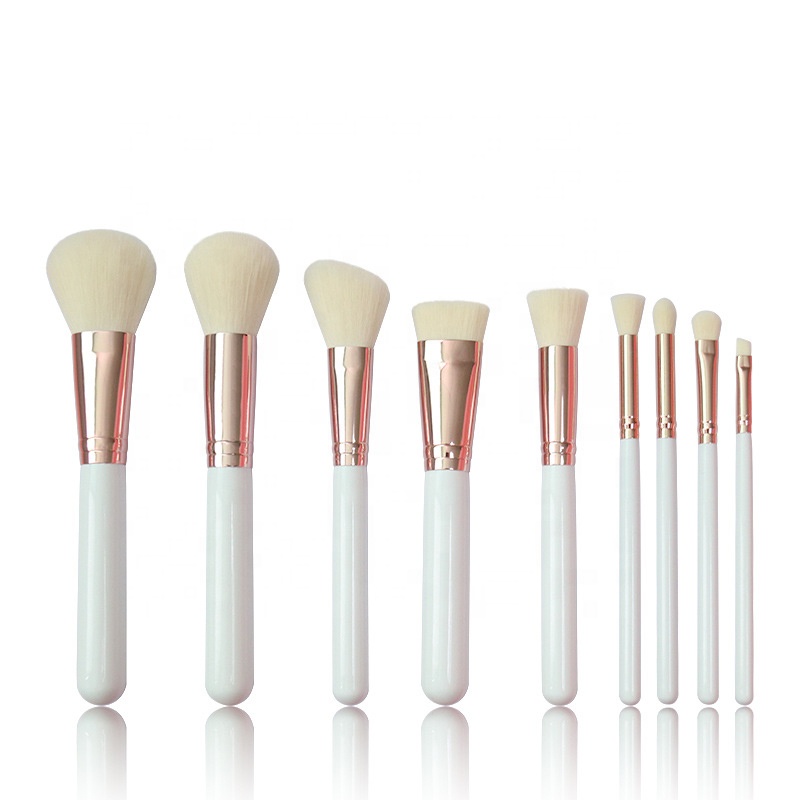 makeup brushes detailed view 1