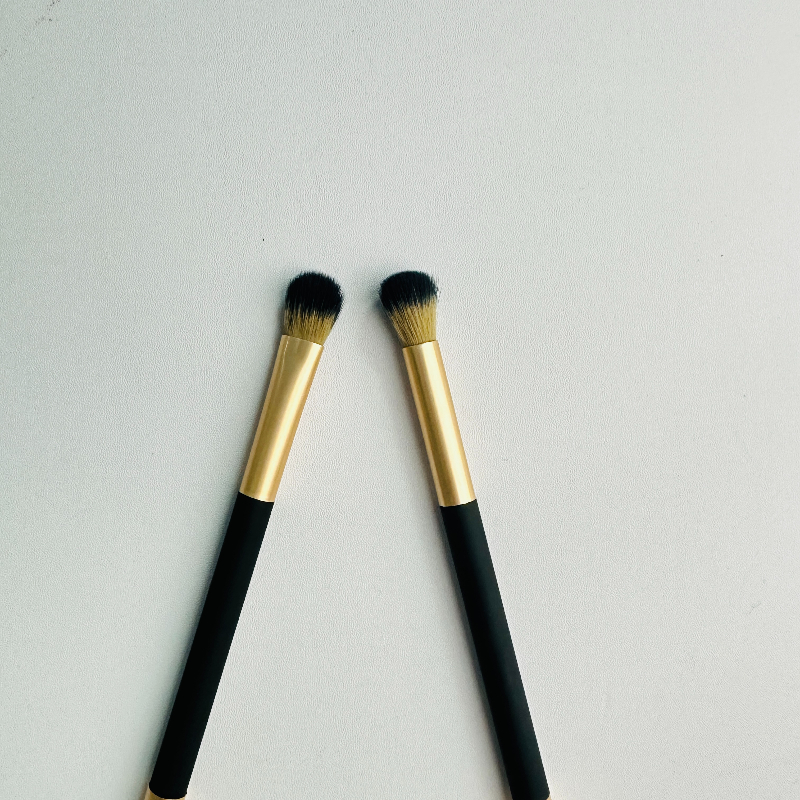 New Fashion 16cm Brushes Set Eye Shadow Women Black and Gold Double Eyeshadow Blending Concealer Brush