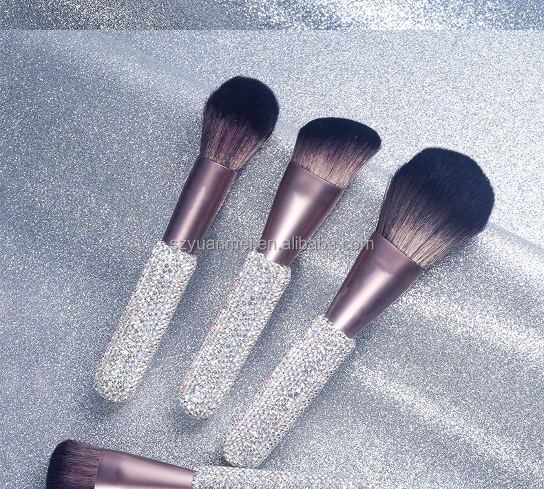 Luxury Cute Makeup Brush Set