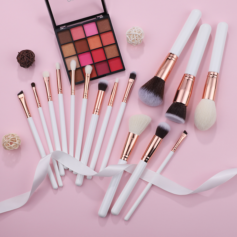 Eyeshadow Brush Detail