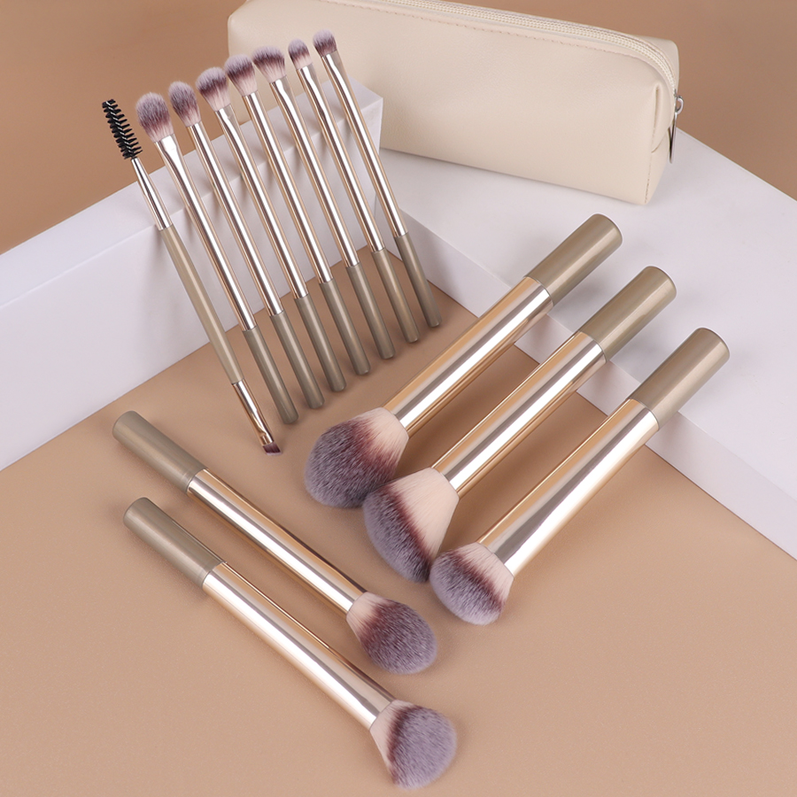 14-Piece Professional Face Makeup Brush Set with Synthetic Hair Flat Brushes Gold Metal Handle Travel Case &amp; Powder Puffs