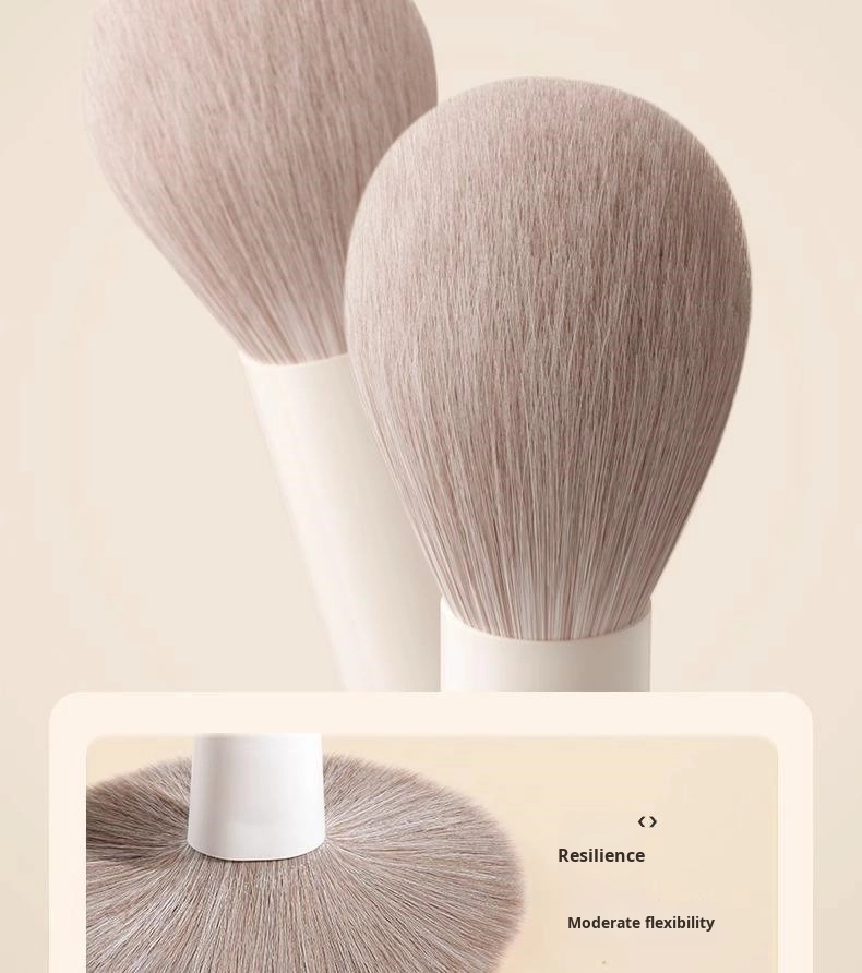 Makeup Brush Feature 4