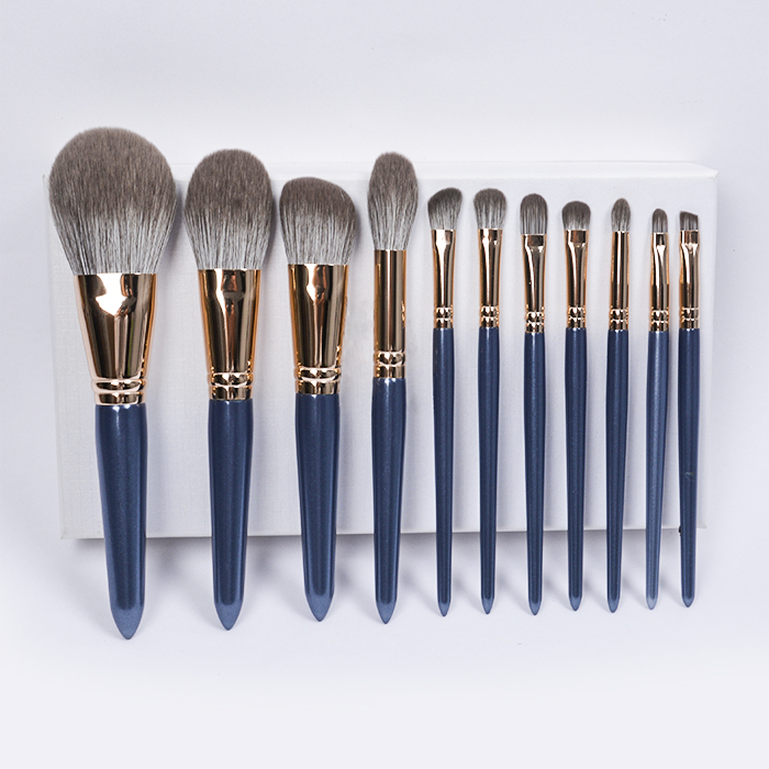 High End Private Label 11Pcs Wooden Handle Synthetic Face Concealer Makeup Brush Kit Professional Makeup Artist Brush Set