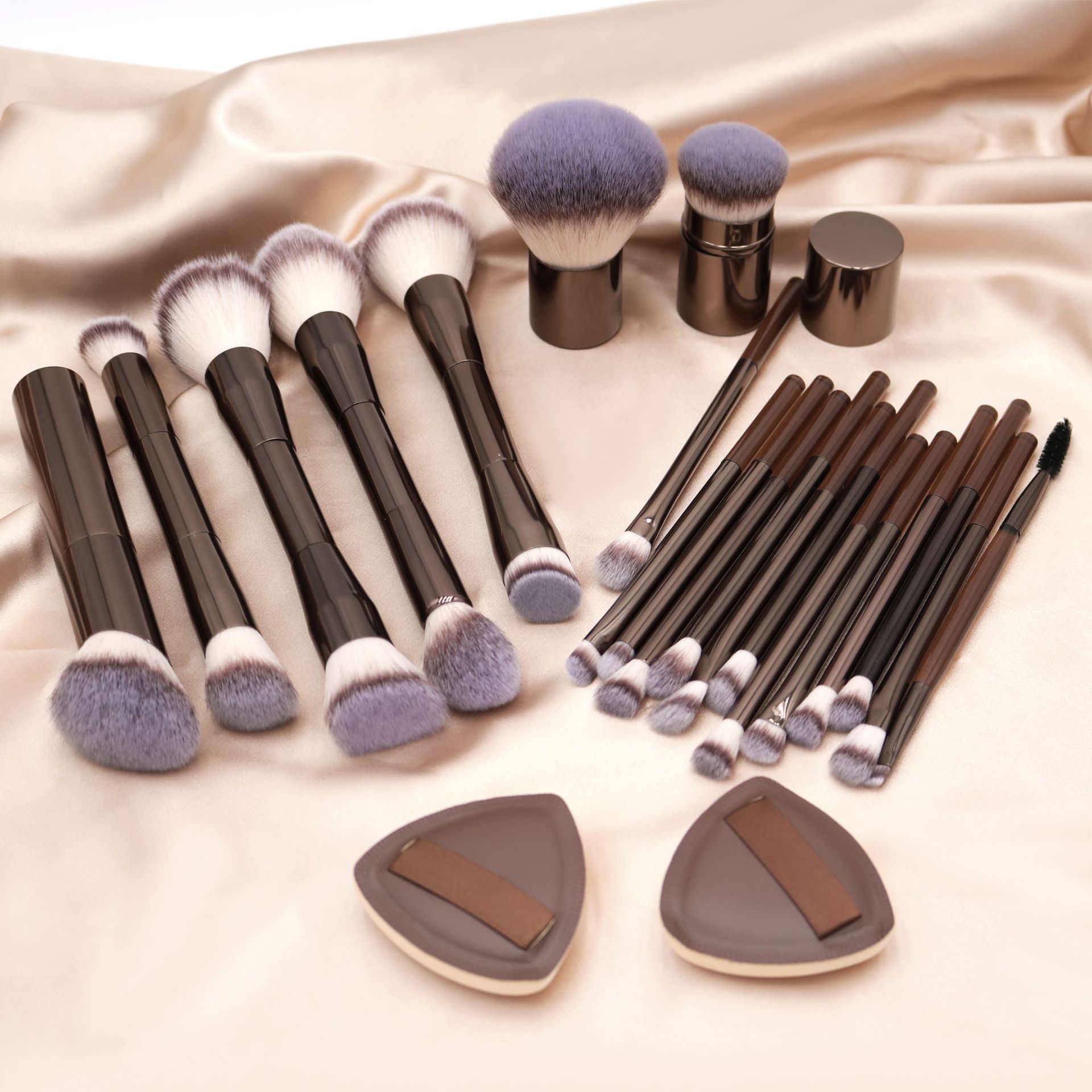 20 Piece Makeup Brush Collection Aluminum Metal Handle Flat Face Contour Concealer Blush Blending Tool Bulk Wholesale Custom