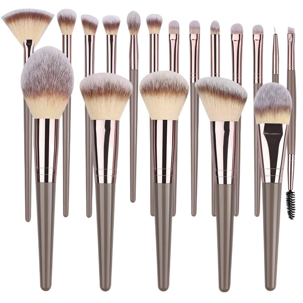 Custom 20 Pcs Champagne Gold Makeup Brushes Complete Set of Foundation Loose Powder Blush Concealer Eye Shadow Professional Set