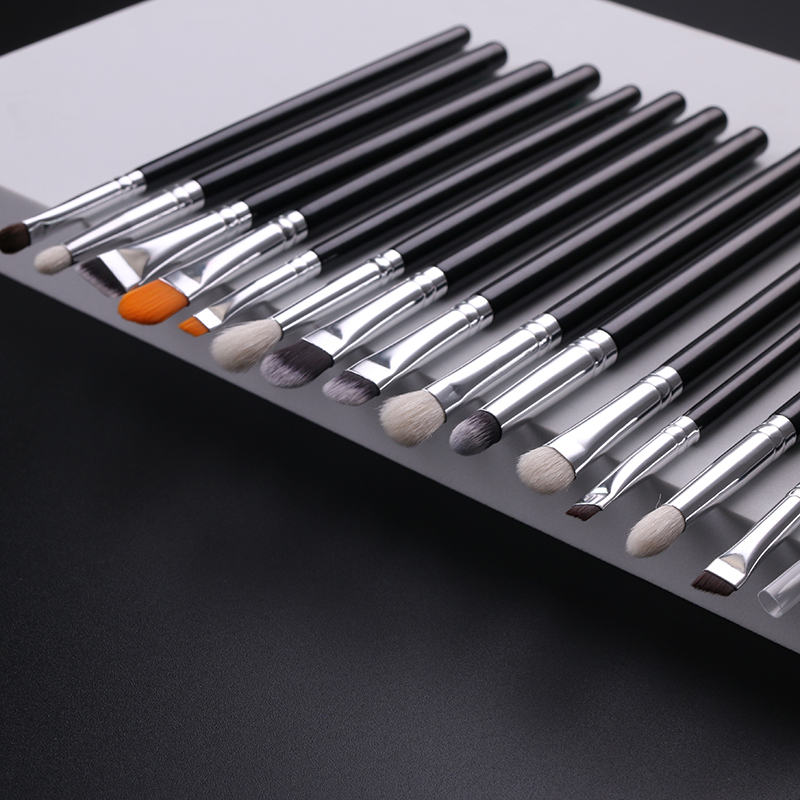 Makeup Brush Detail 6